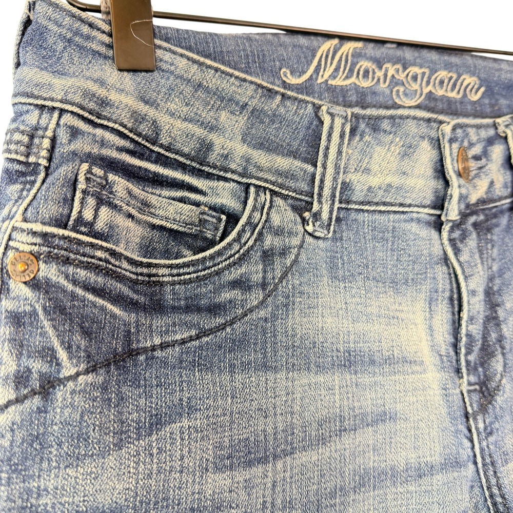 dELiA*s Morgan Low Rise Bootcut Jeans Medium Wash Petite Size 3/4P Distressed - Picture 4 of 9
